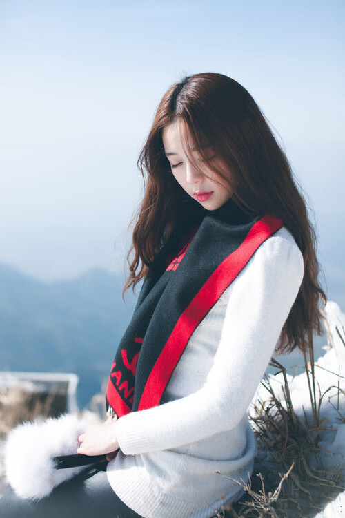 国际滑冰联合会推动青少年冰雪运动普及，国际滑冰比赛